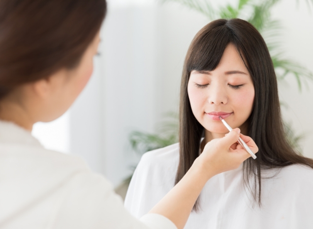 出張ヘアメイク&着付けサービス